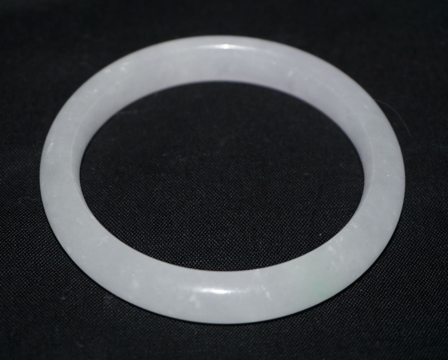 Vintage Chinese Semi Translucent White Jadeite Jade Bangle Bracelet  (NoN) B1