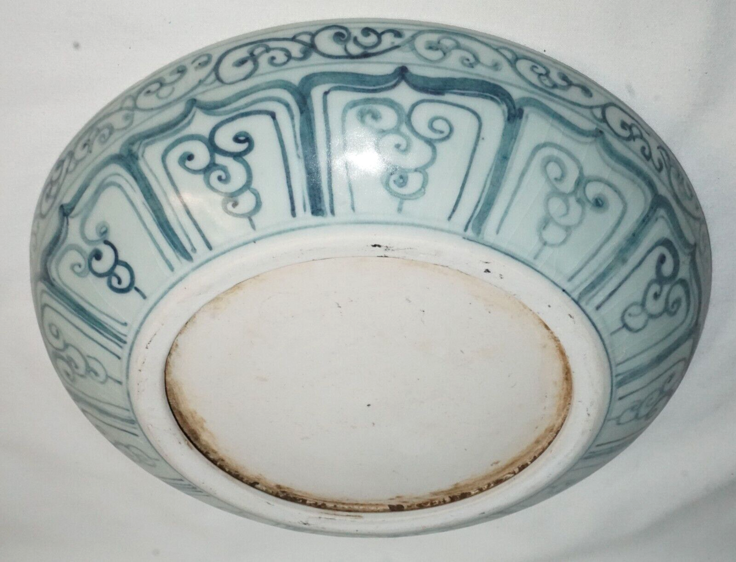 16C Chinese Anamese Blue & White Floral Motif Large Plates or Chargers (JSt)21