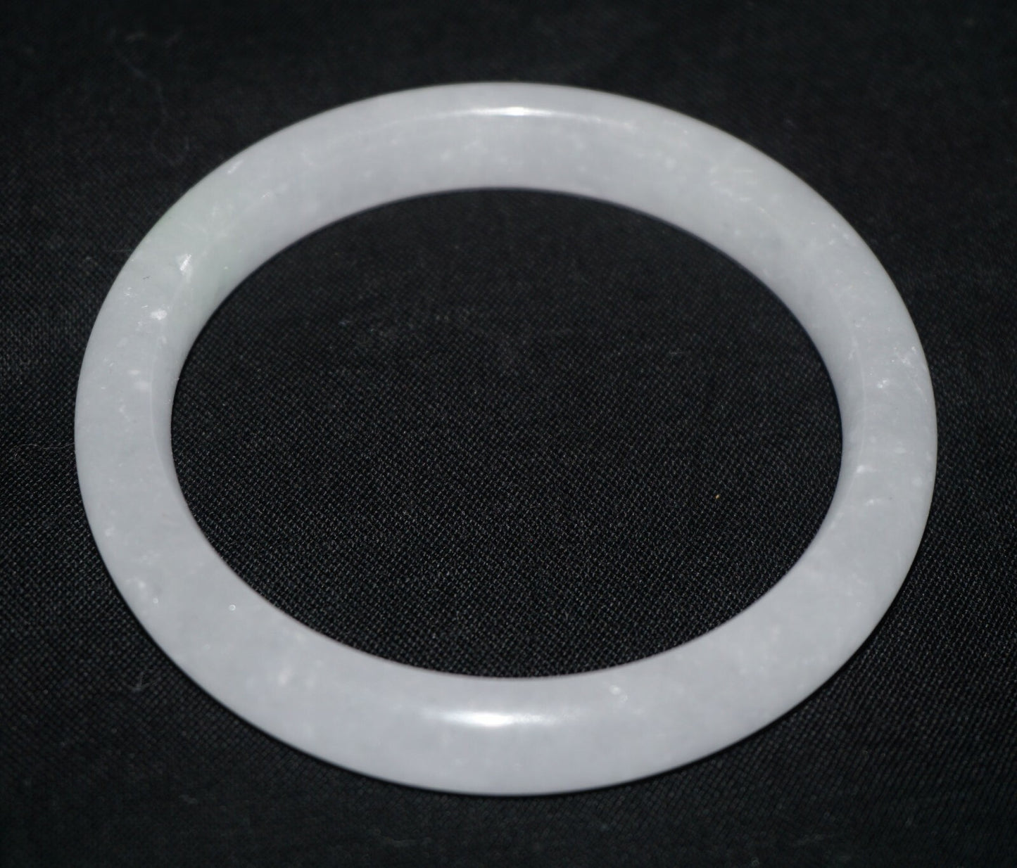 Vintage Chinese Semi Translucent White Jadeite Jade Bangle Bracelet  (NoN) B1