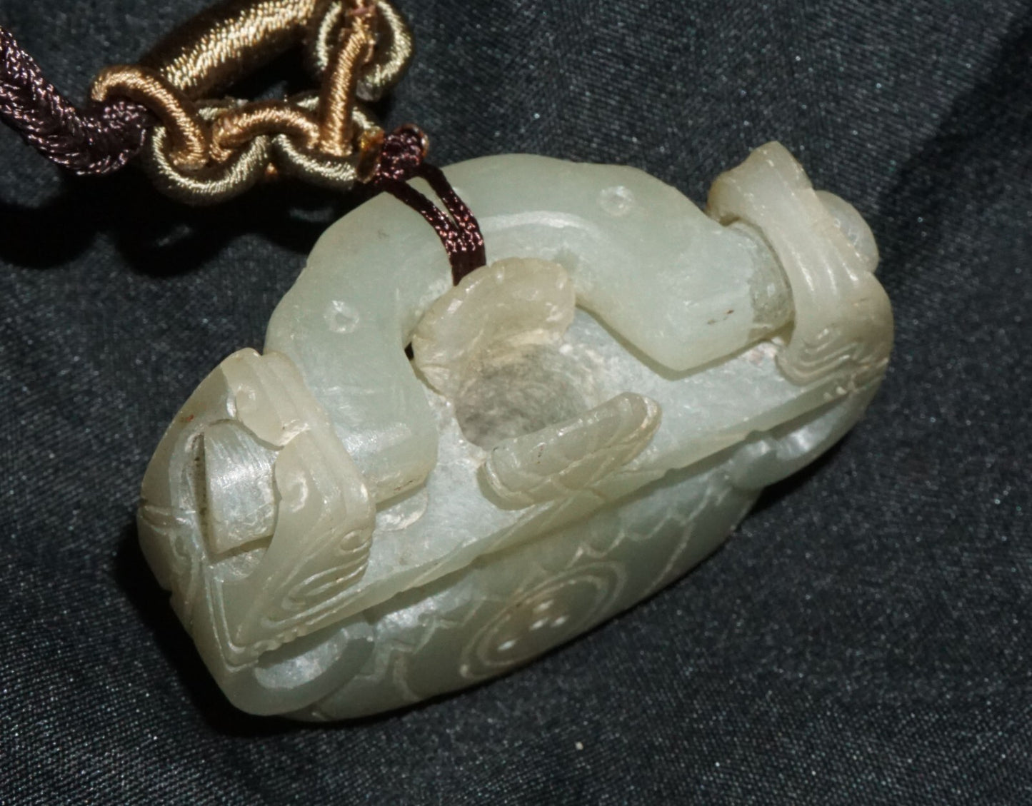 Vintage Chinese Nephrite Jade Flower Vase w. Hinged Handle Motif Pendant  (---)