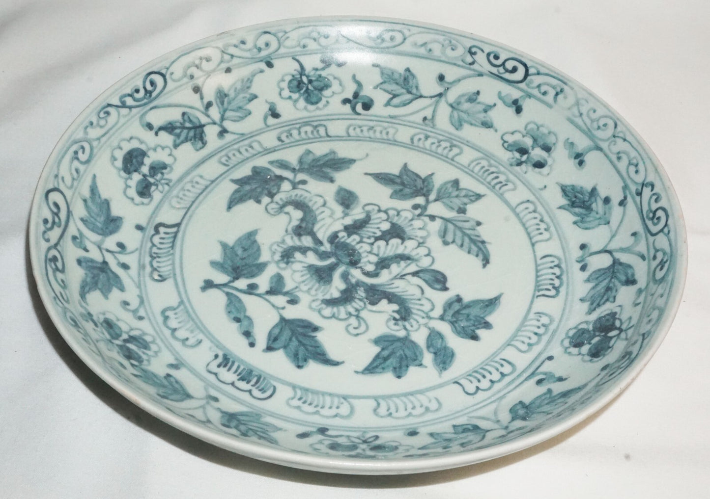 16C Chinese Anamese Blue & White Floral Motif Large Plates or Chargers (JSt)20.5