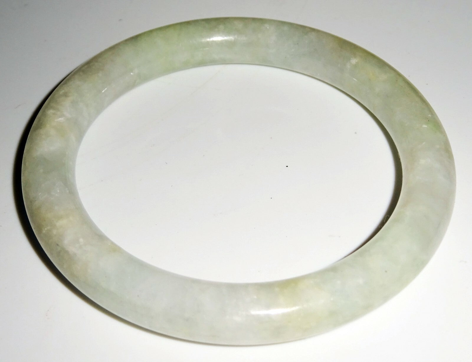 Vintage Chinese Mottled Greenish White Jadeite Jade Bangle Bracelet  (LuD)