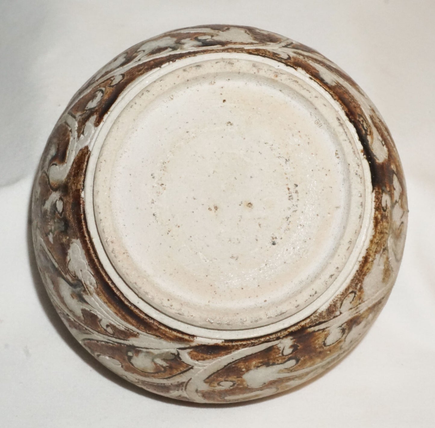 15C Thailand Sawankhalok Brown Glaze Covered Pottery Bowl or Jar (JSt)31