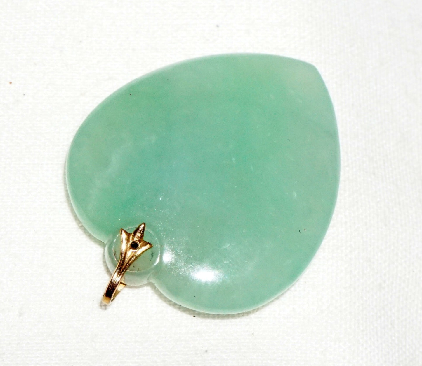 Vintage Chinese Light Celadon Green Jadeite Jade Heart Motif Pendant  (***)