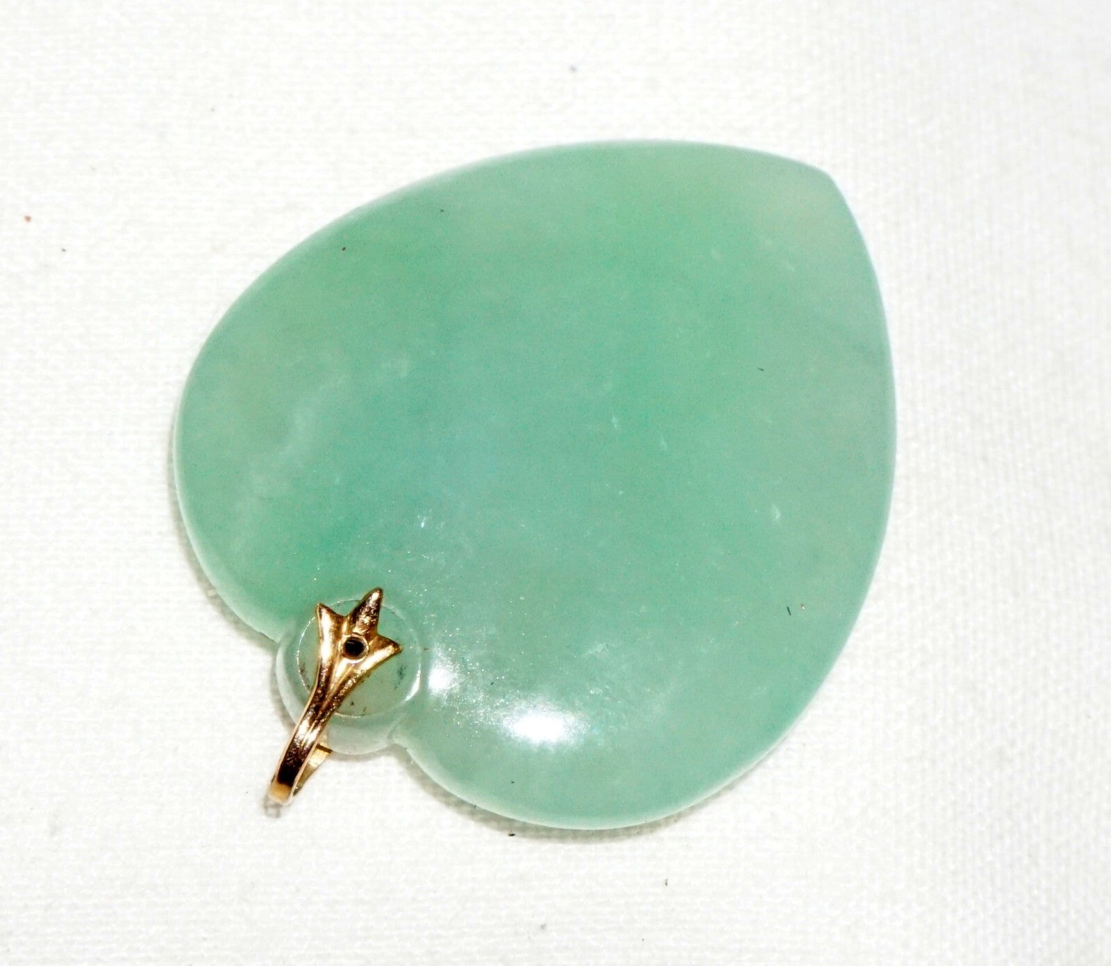 Vintage Chinese Light Celadon Green Jadeite Jade Heart Motif Pendant  (***)