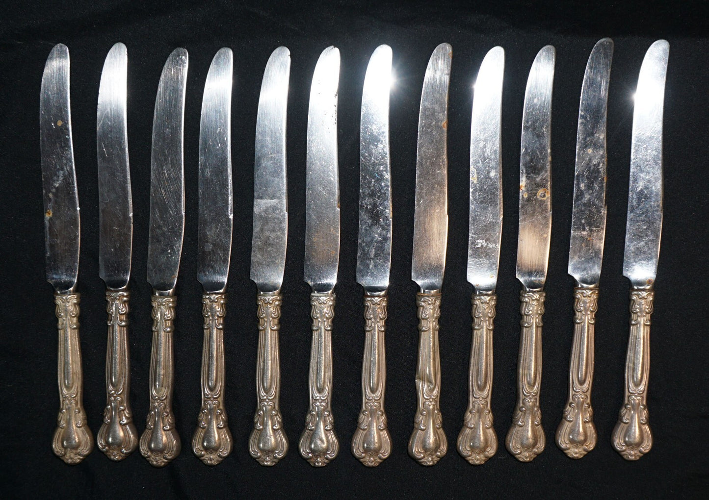 12Pc American Sterling Silver Luncheon Knives 8 3/4"-Gorham Chantilly 1895 (ChB)