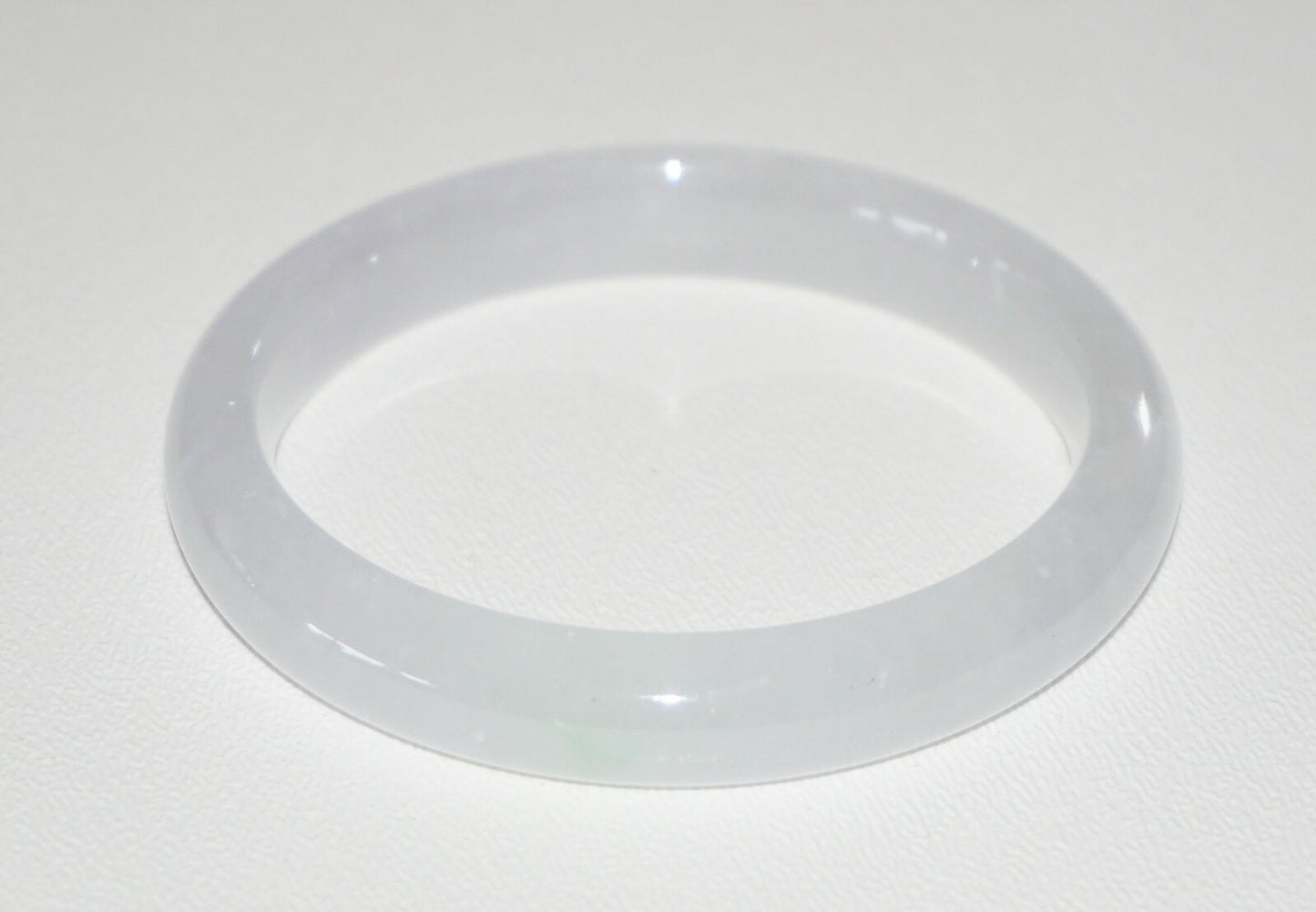 Vintage Chinese Semi Translucent White Jadeite Jade Bangle Bracelet  (NoN) B1