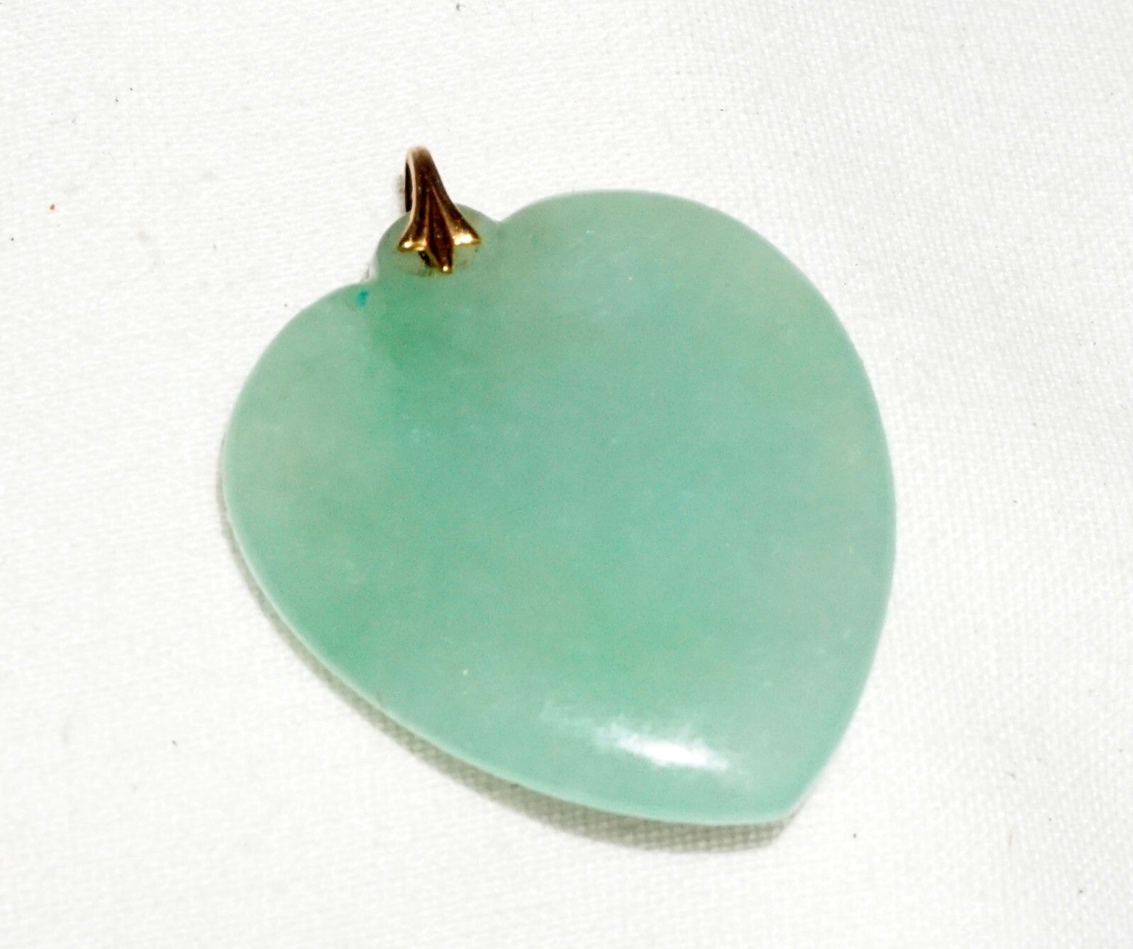 Vintage Chinese Light Celadon Green Jadeite Jade Heart Motif Pendant  (***)
