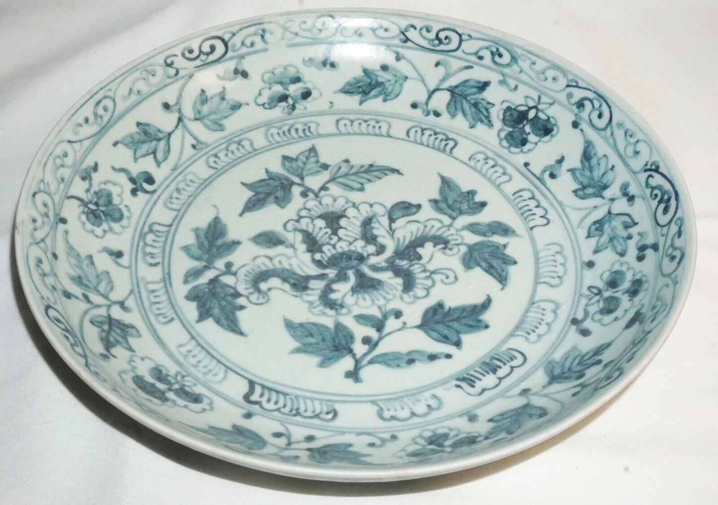 16C Chinese Anamese Blue & White Floral Motif Large Plates or Chargers (JSt)20.5