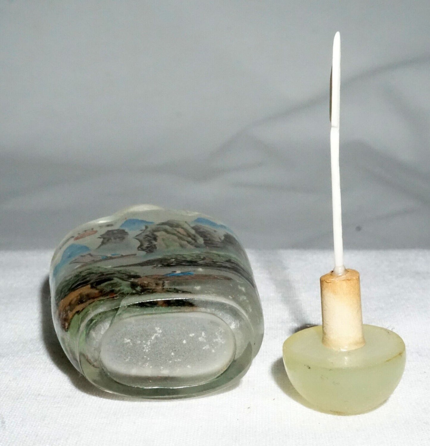 Vtg Chinese Reverse Painted Glass Snuff Bottle River Landscape Motifs (LLA) IC