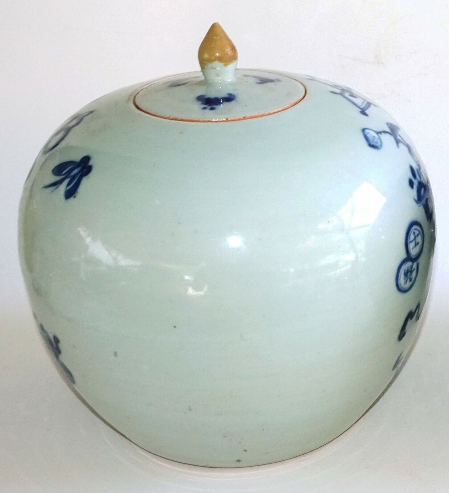 1900 Chinese Ginger Jar w. Blue & White 100 Antiques Motif (AHB)