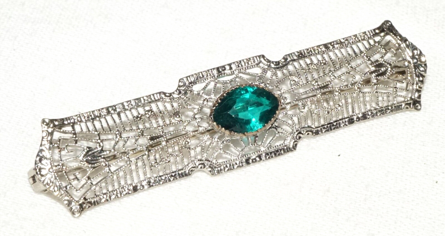 Art Deco 14k White Gold Filigree Bar Pin w. 1x Emerald Accent (KoS) L20