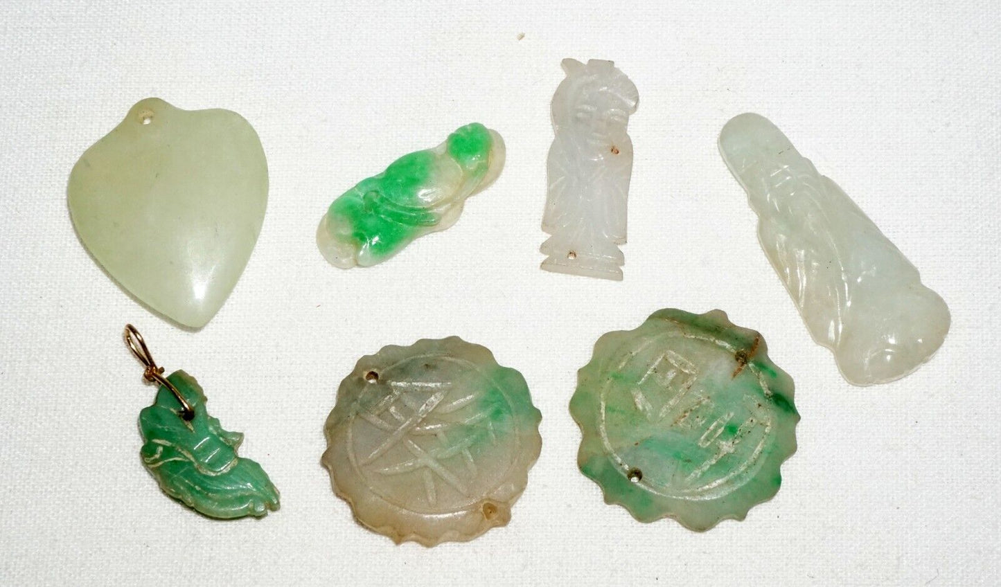 7Pc Vintage Chinese Miniature Jadeite Jade Carved Pendants & Ornaments (***)