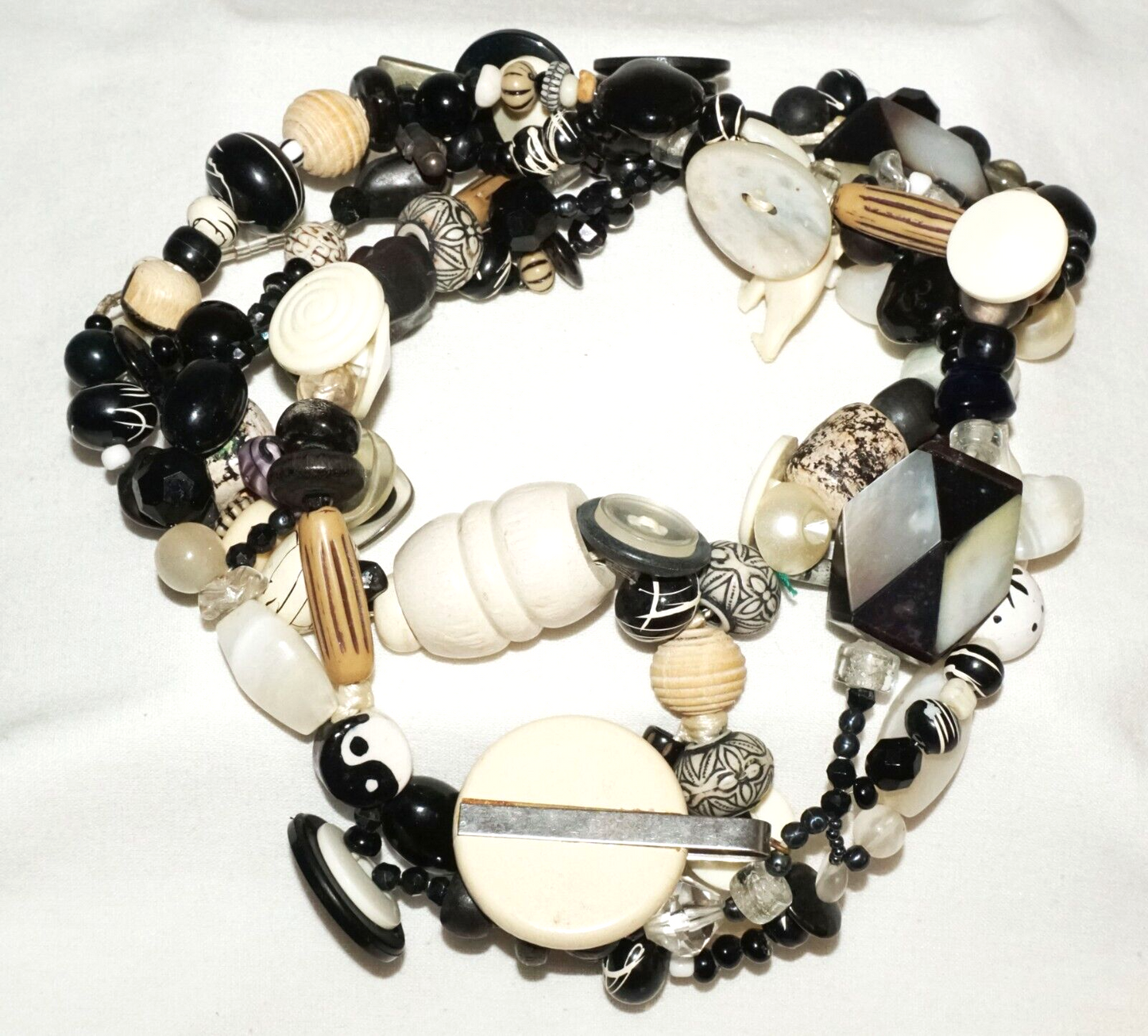 Vintage Fashion Crazy Jumble Bead Necklace Buttons, Cufflinks, MoP Figures (PaS)