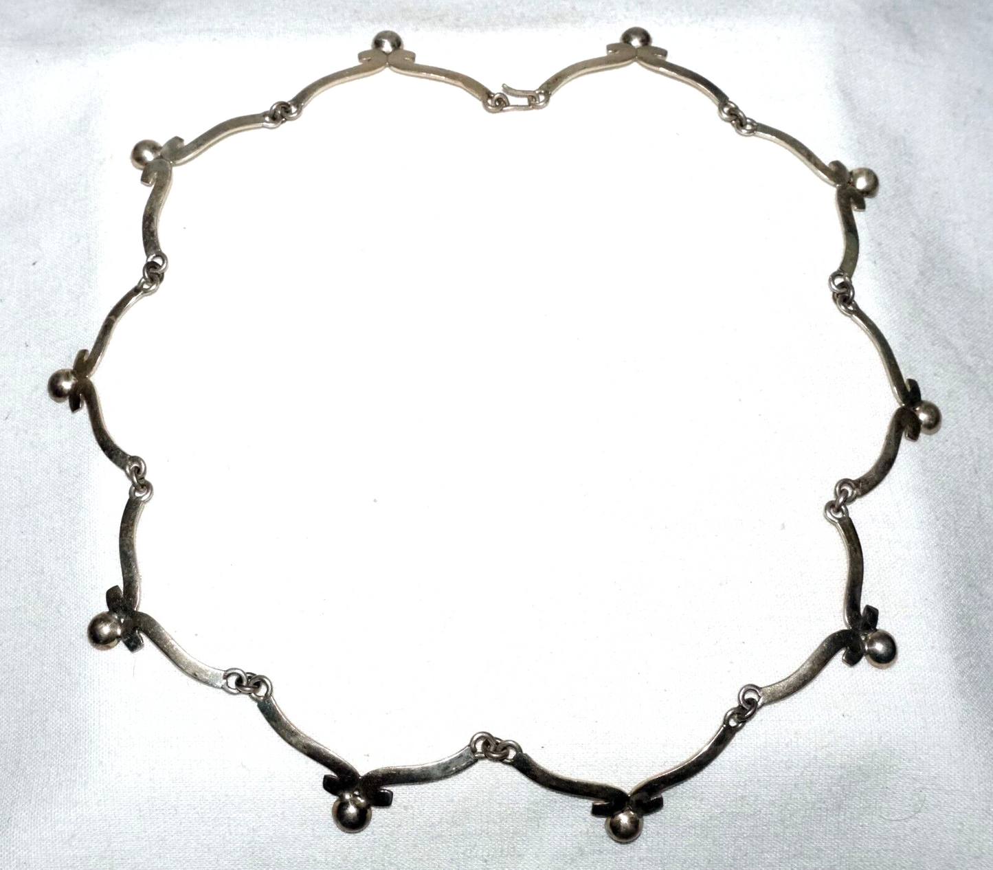 Vintage Mexican Sterling Silver Sectional Choker Necklace signed (LeS)L24