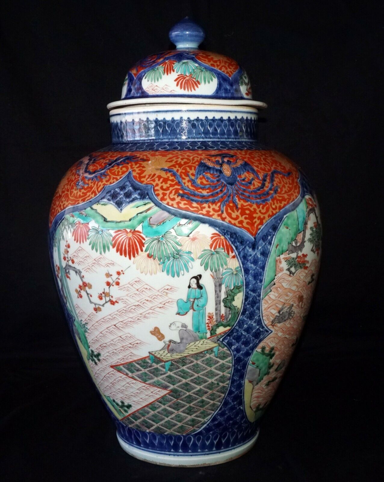 18C Japanese Edo Imari Covered Porcelain Baluster Jar Scholar Motifs & Box (FiS)