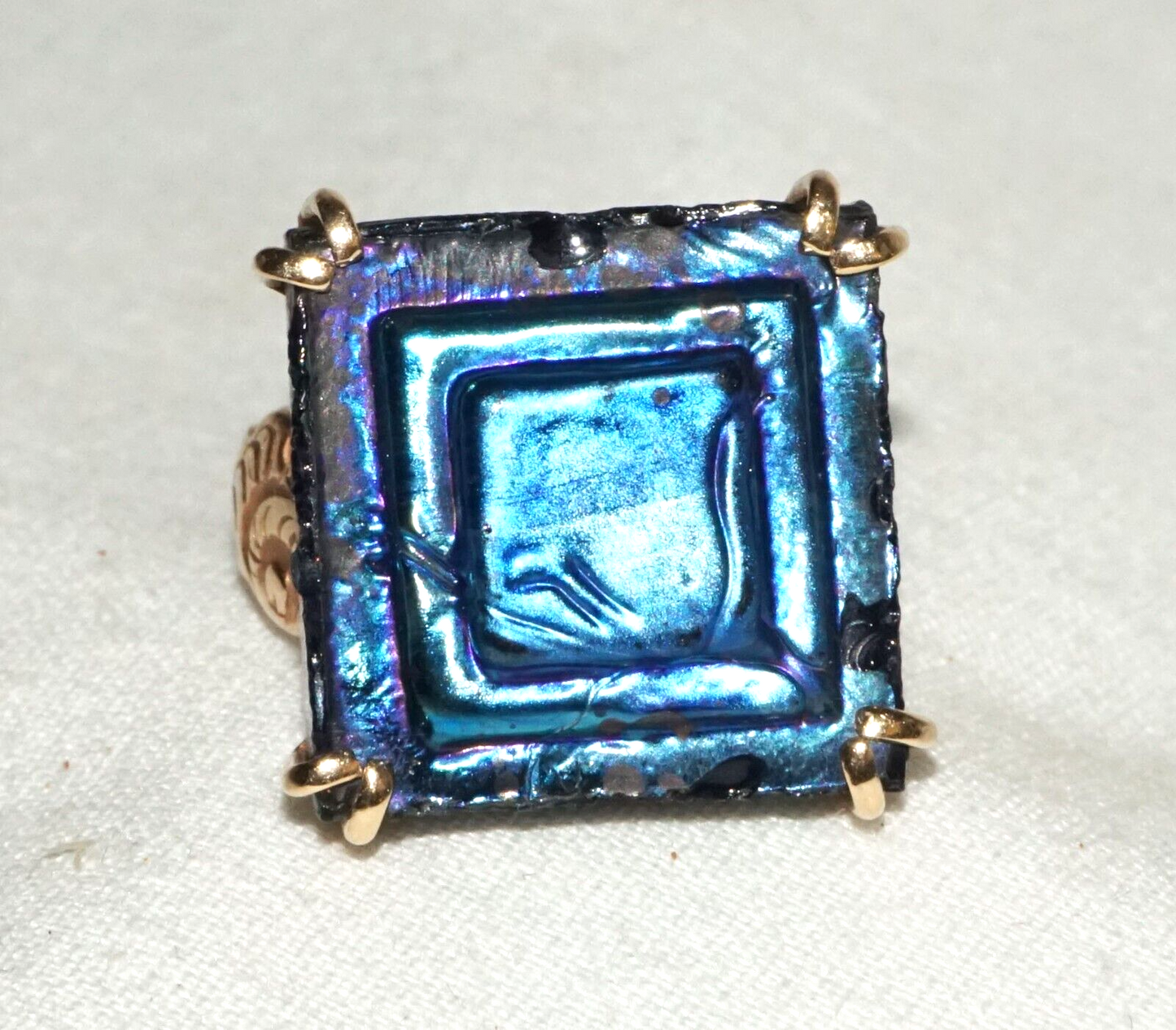 Vintage 14k Yellow Gold Ring Sz.7 w. Blue Enameled Stepped Lacquered Tile (PaS)