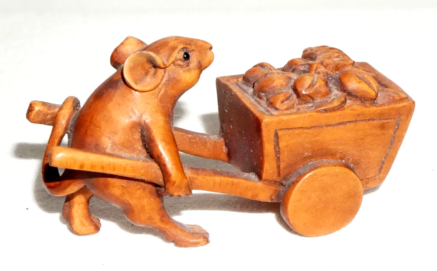 Vintage Japanese Carved Wooden Netsuke Mouse Pushing a Cart (FeH
