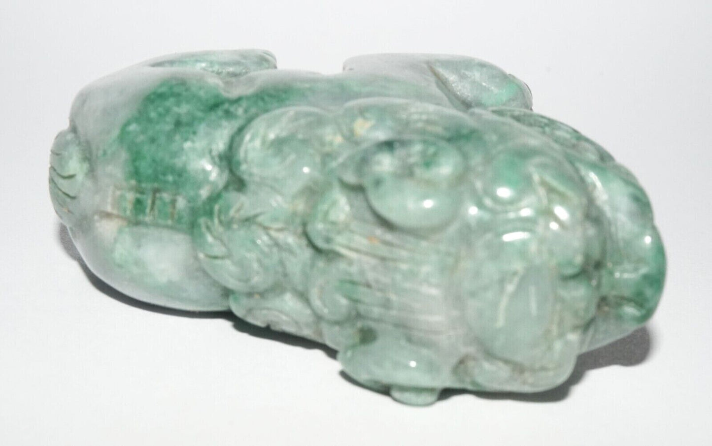 Vintage Chinese Jadeite Jade Carved Snuff Bottle w. Resting Foo Dog (LeS) G12