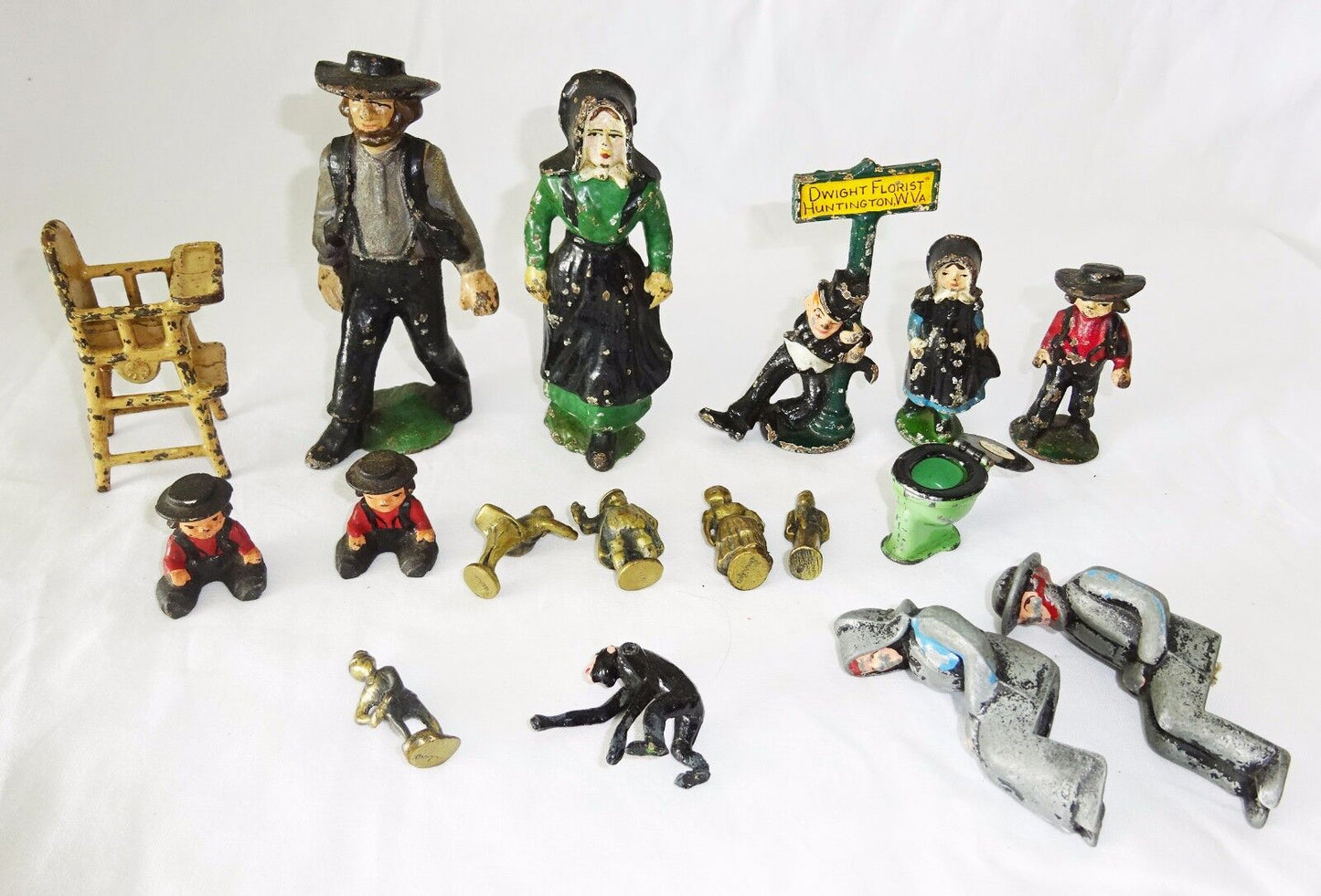 17x Antique Enameled Lead + Brass Figures & Furniture (Mal)