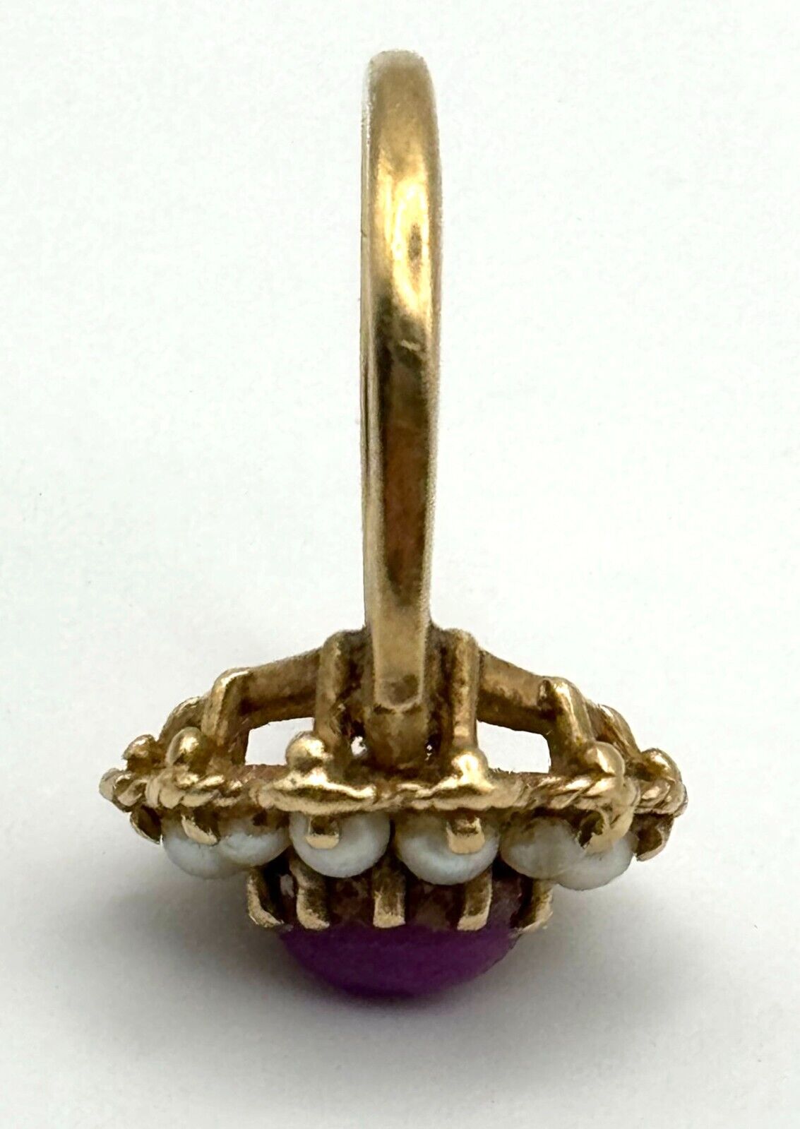 Vintage 14k Yellow Gold Ring Sz.6 w. a Ruby Cabochon & 10x Pearls (NeW)