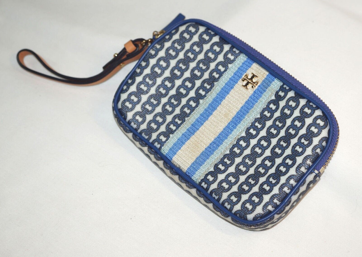 Tori Burch Gemini Link Canvas Wristlet (InS)37