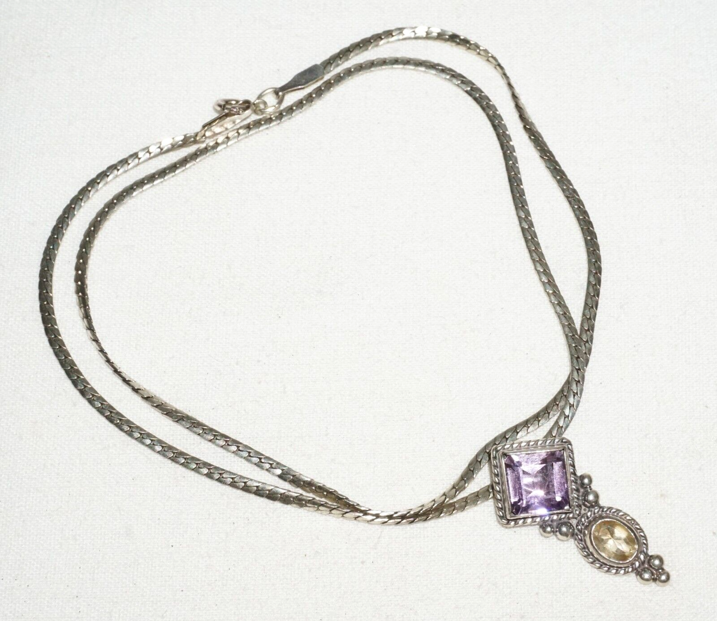Vintage Sterling Silver Necklace w. Pendant w. 1x Amethyst & Golden Topaz (---)