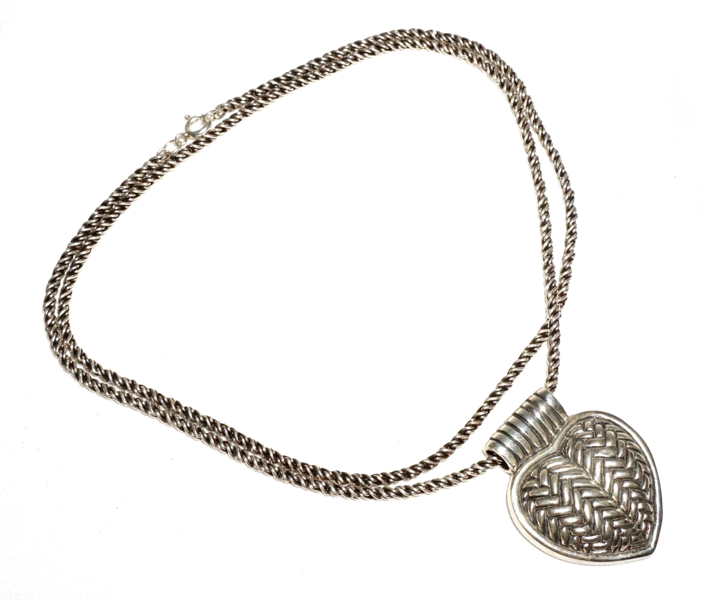 Vintage Sterling Silver Twisted Rope Design Necklace w. Heart Pendant (---)