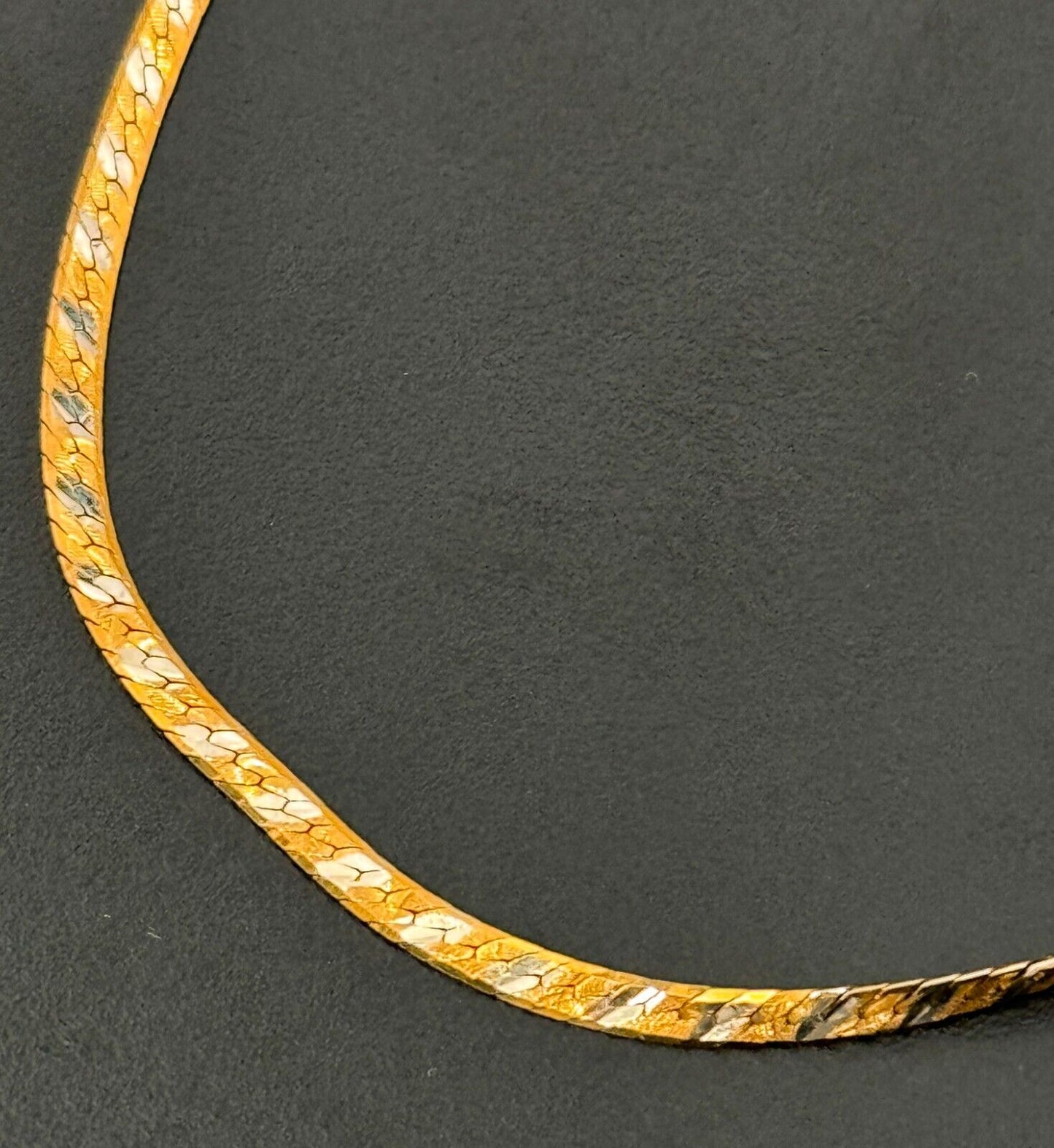 Italian 14k Two-Toned Gold 7" Serpentine Bracelet w Spring Ring Clasp (MeC)