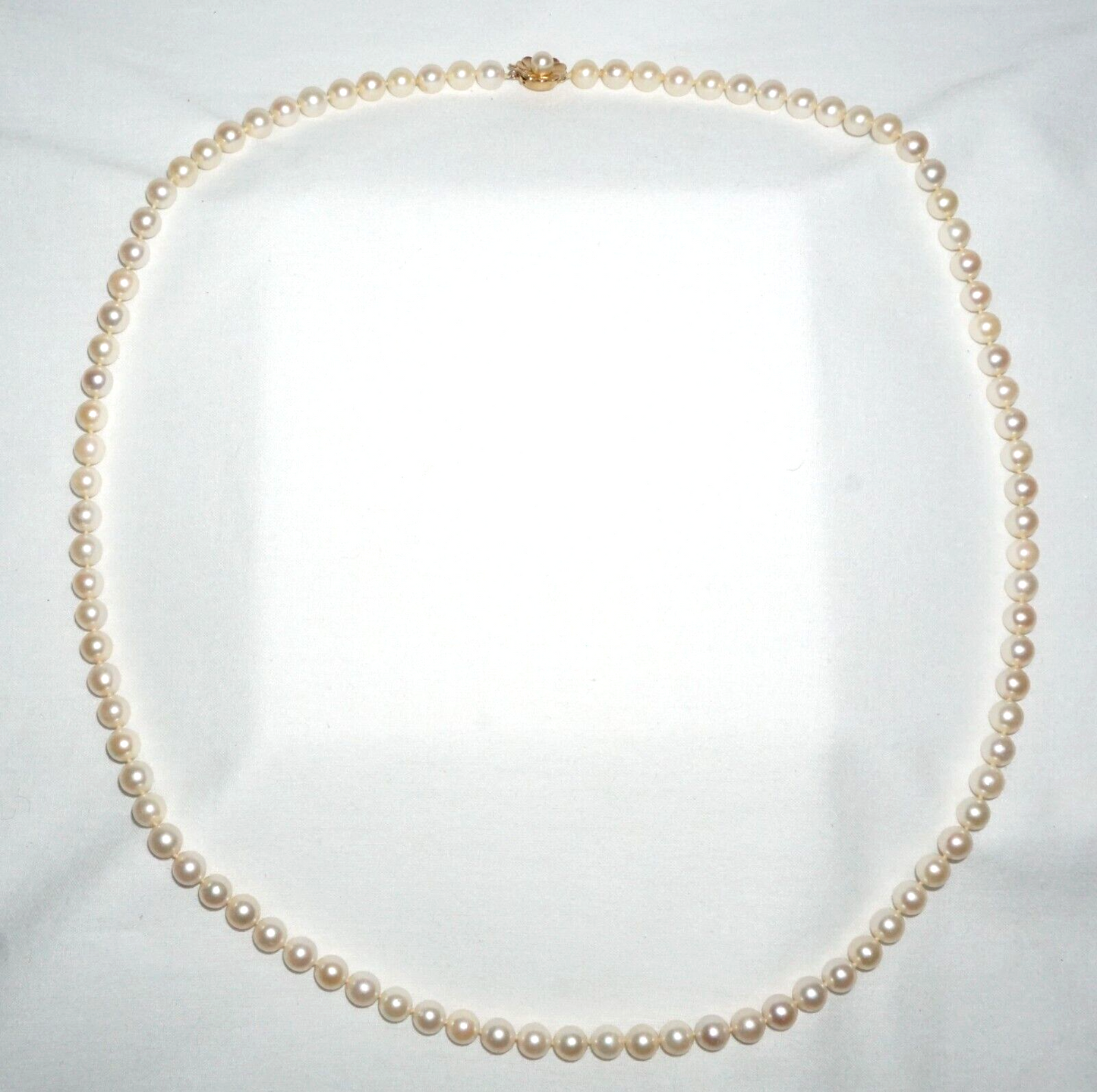 Vintage Single Strand Pearl Necklace 31" w 14k Yellow Gold Flower Clasp (BiB)