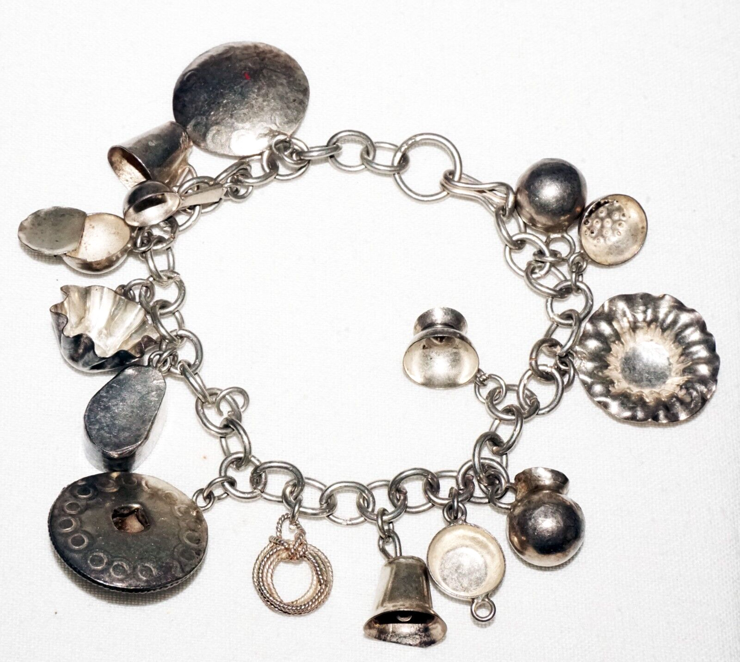 Vintage Mexican Sterling Silver Bracelet w. 15x Kitchen Motifs Charms (PiC)