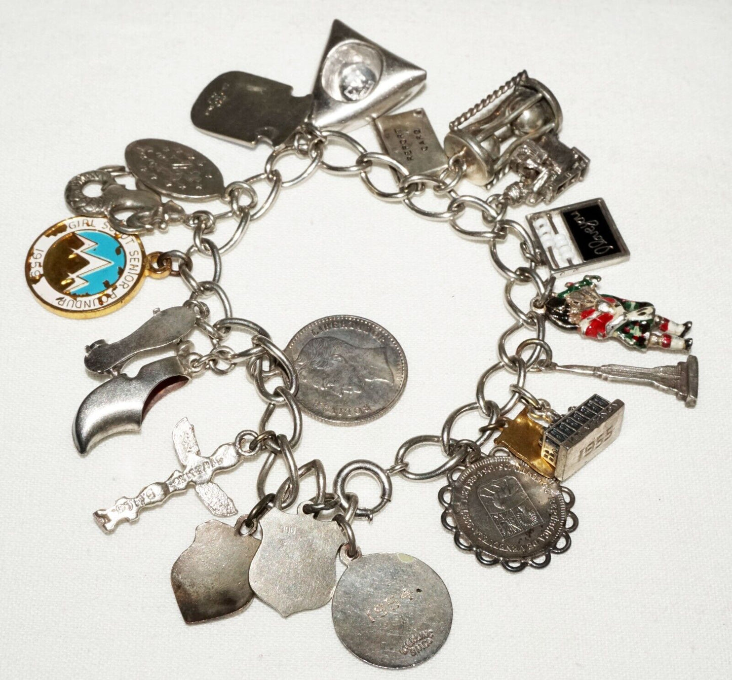 Vintage Sterling Silver 21x World Travel Charms Bracelet incl. Coins etc(KoS) L8