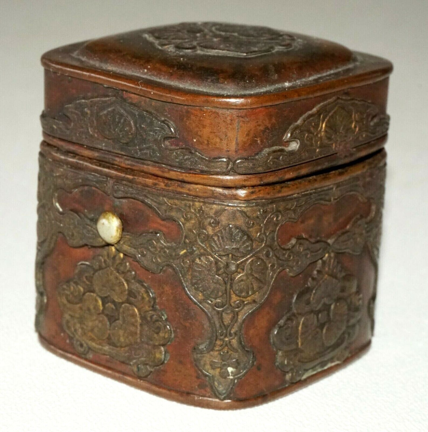 19C Japanese Edo Period Hinged Top Copper Ink Container Box w. Crest (MoW)