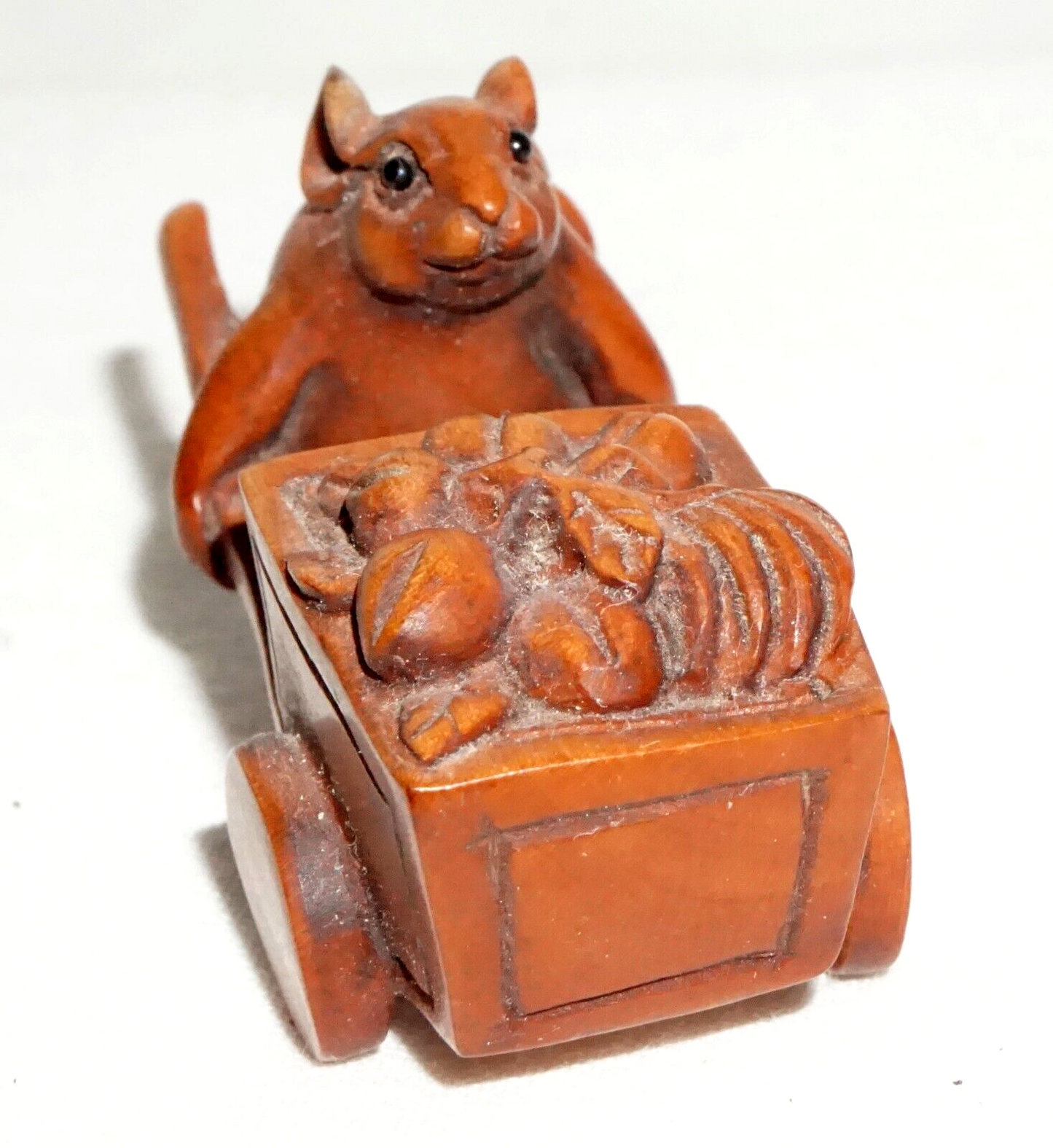 Vintage Japanese Carved Wooden Netsuke Mouse Pushing a Cart (FeH