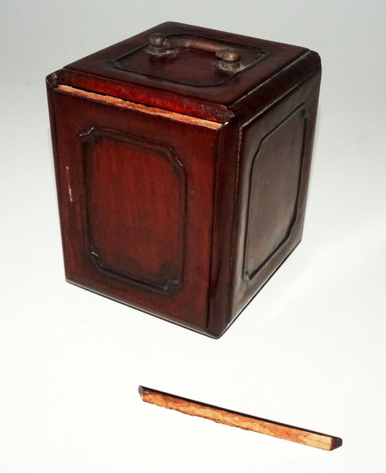 20C Chinese Hardwood 3x Drawer Mini Travel Chest w. Handle (CWo)