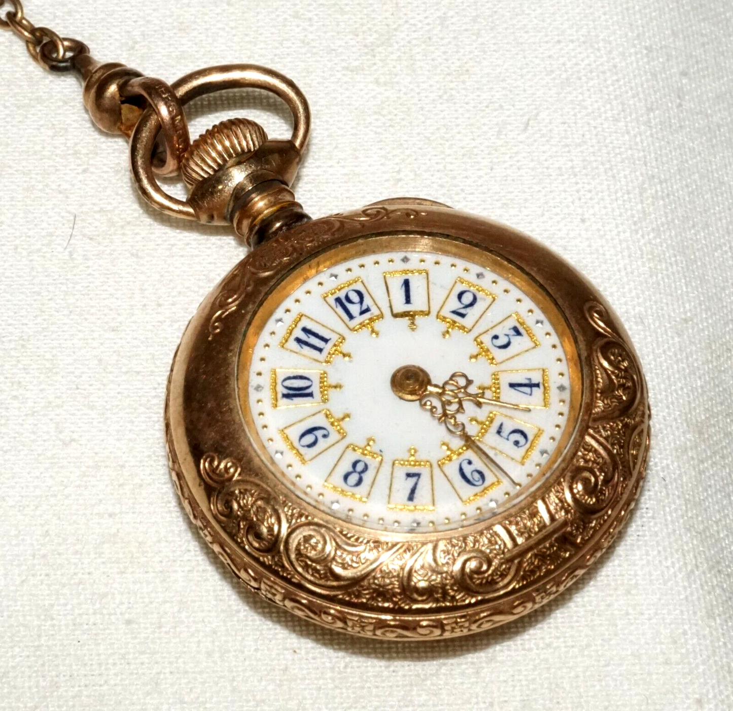 1900 US Gold Plated Ladies Pocket Watch by New England Watch Co. (LeD)