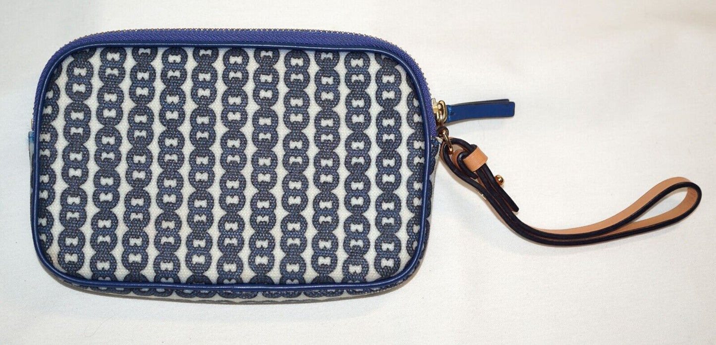 Tori Burch Gemini Link Canvas Wristlet (InS)37