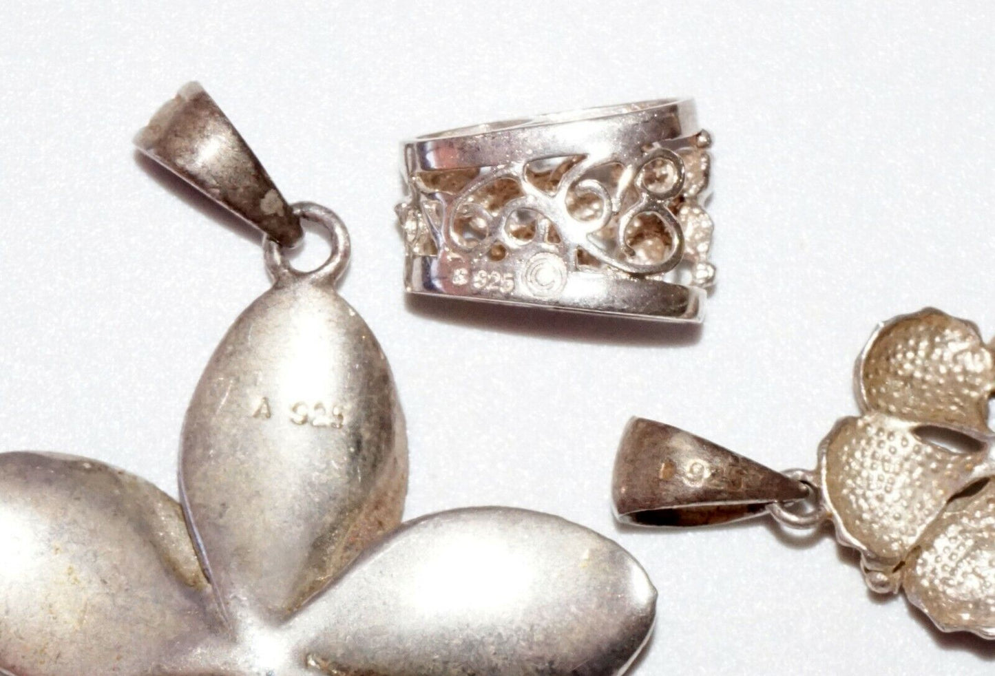 3Pc Hawaii Sterling Silver Mixed Lot Plumeria & Hibiscus Pendants (***) 23