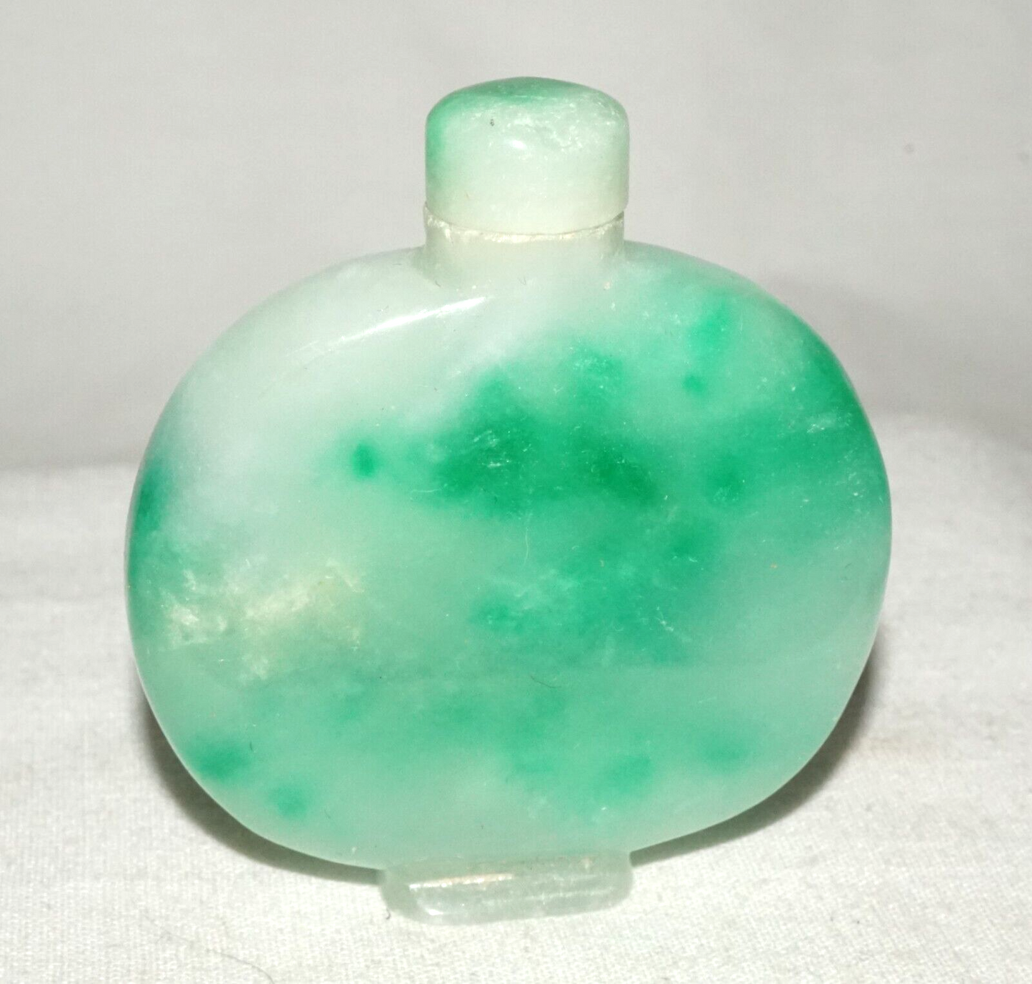 Vintage Chinese Mottle Apple Green Jadeite Jade Snuff Bottle & Stopper (LeS)