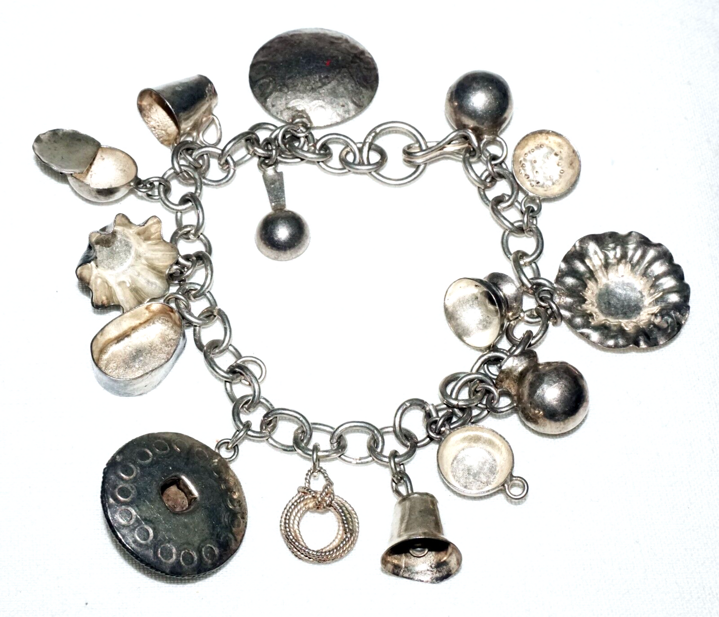 Vintage Mexican Sterling Silver Bracelet w. 15x Kitchen Motifs Charms (PiC)