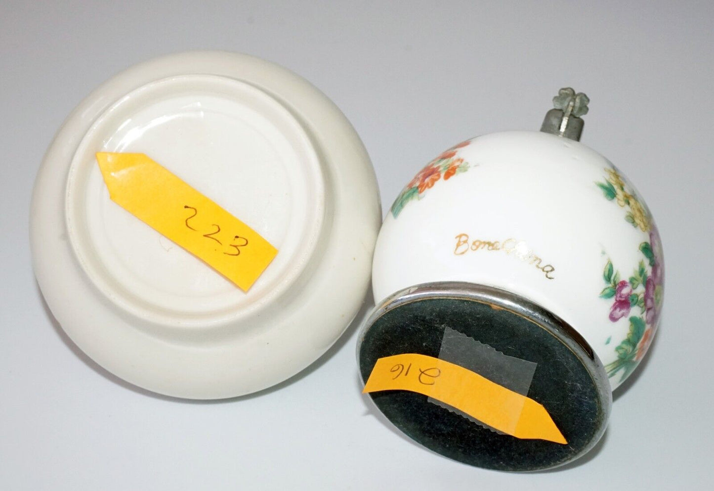 2x Vintage Speciality Table Lighters Bone China & Jack Globe Lighter (Wel) #20