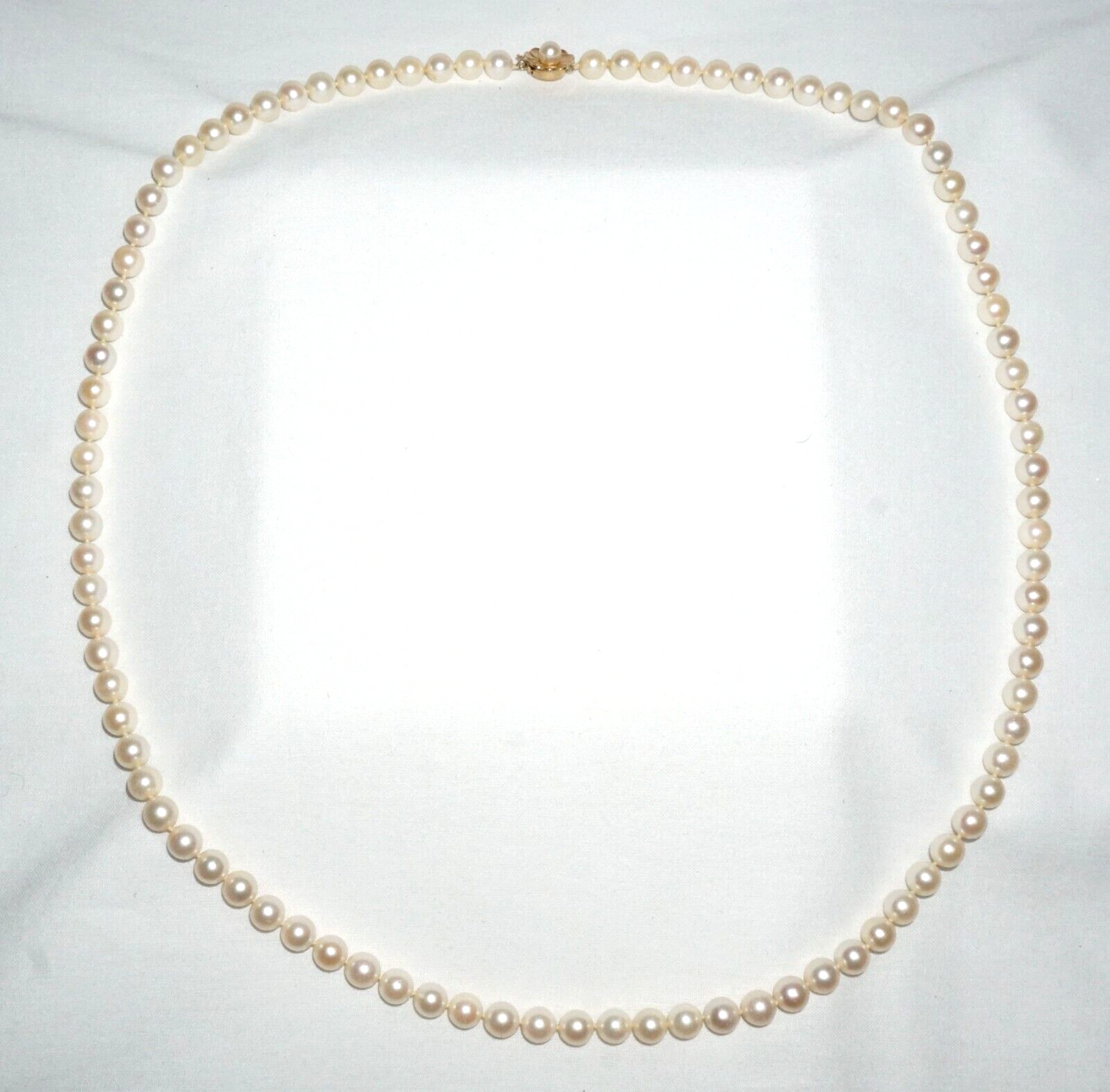 Vintage Single Strand Pearl Necklace 31" w 14k Yellow Gold Flower Clasp (BiB)