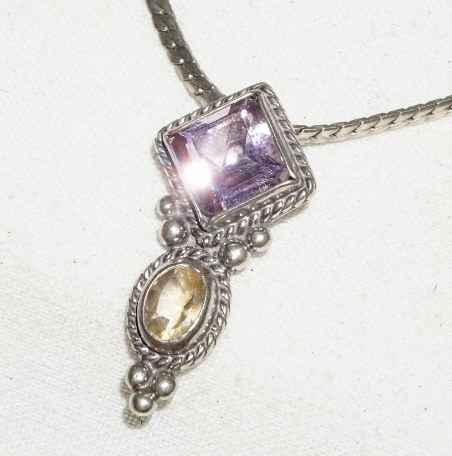Vintage Sterling Silver Necklace w. Pendant w. 1x Amethyst & Golden Topaz (---)