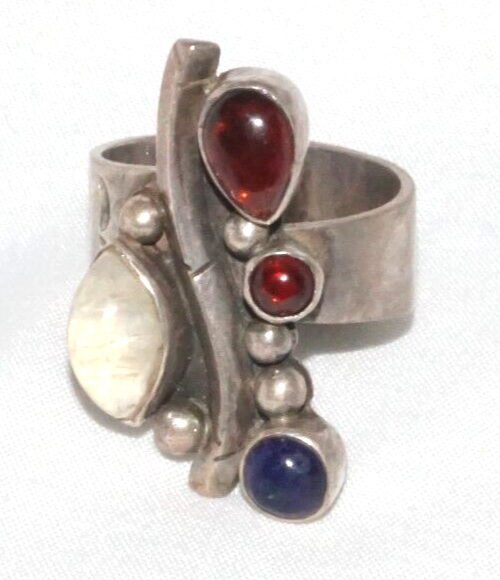 Vintage Sterling Ring Accented w Tanzanite, Garnet & Moonstone Adjust Sz (LoC)L2