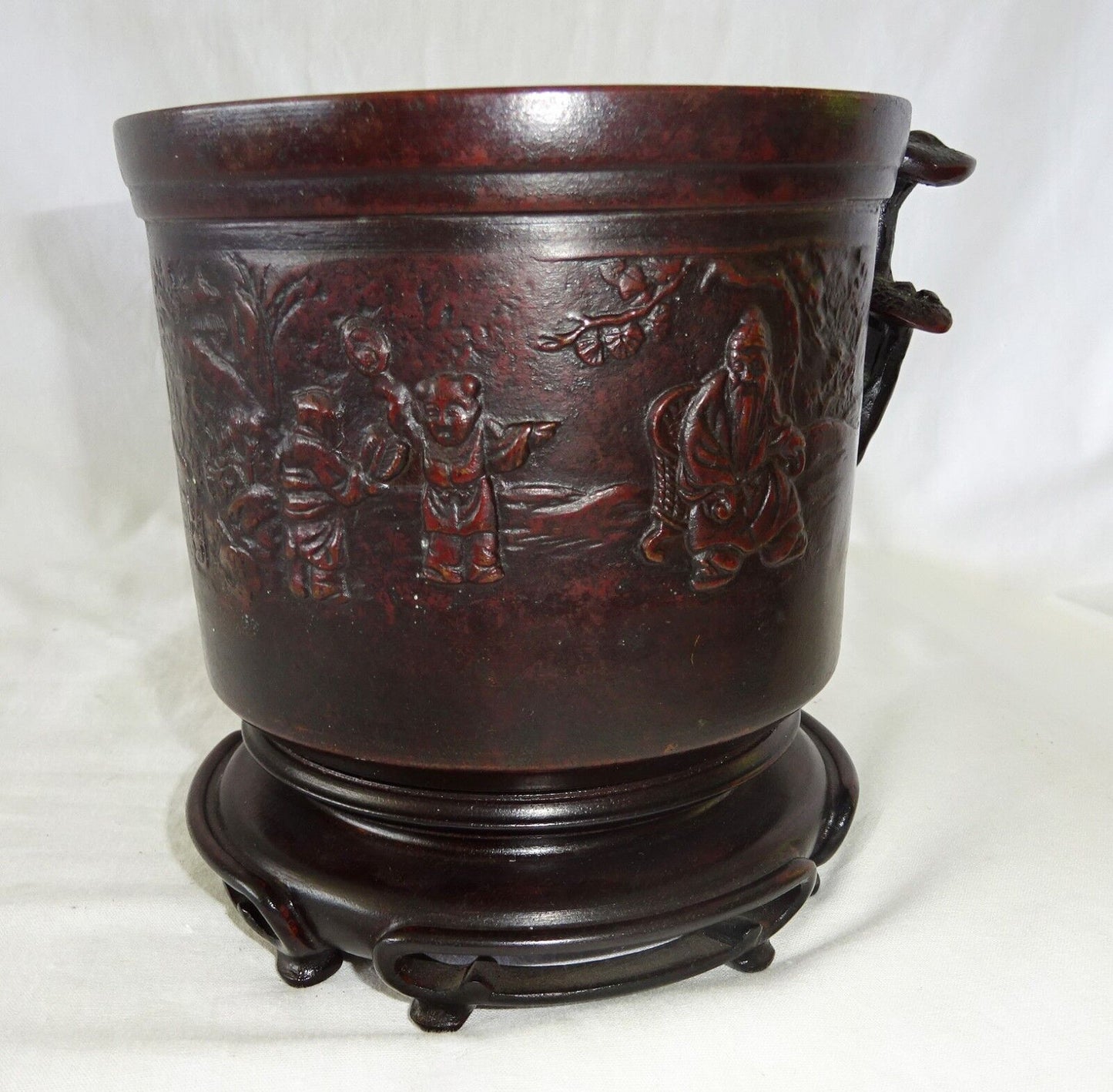 18/19C Chinese Bronze Scholar Motif Brush Pot w. Lingzhi Handle & Stand (808)