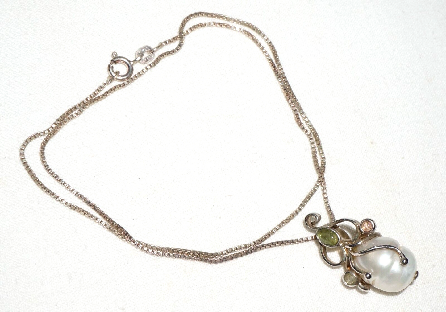 Vtg Sterling Silver Choker Necklace w. Silver & Pearl & Tourmaline Pendant (---)