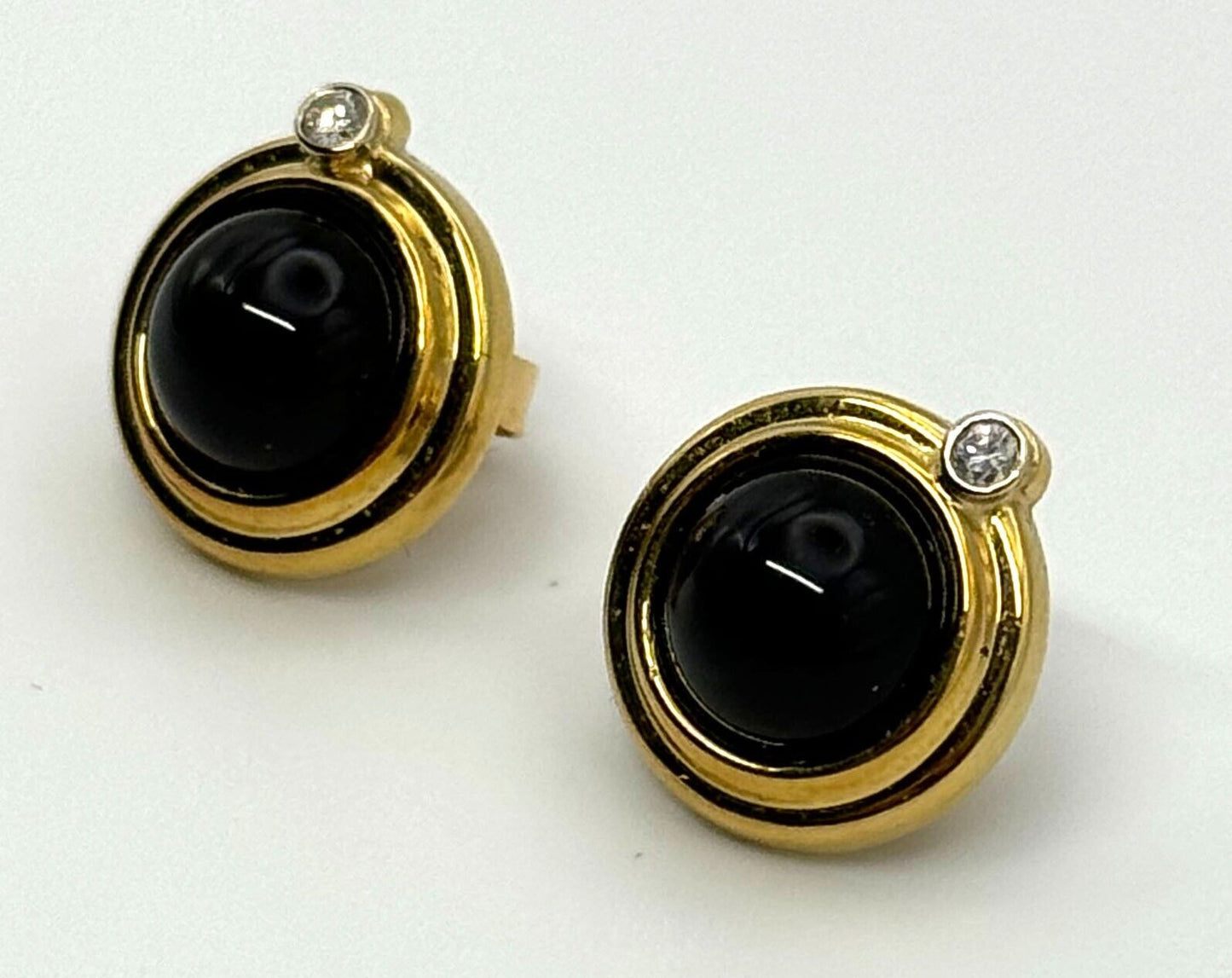 Vintage 18k Yellow Gold Onyx & Diamond Button Earrings (KnK)