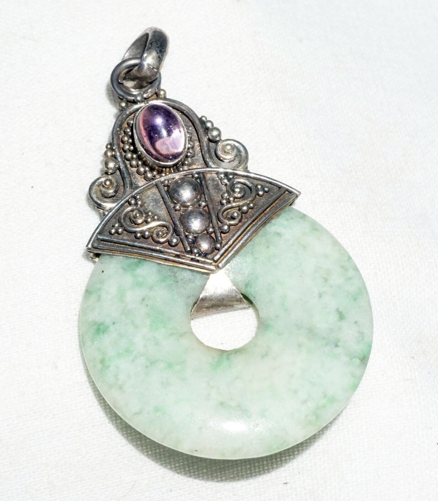 Vintage Chinese Sterling Silver Pendant w. Jadeite Jade Disk & Amethyst (***)