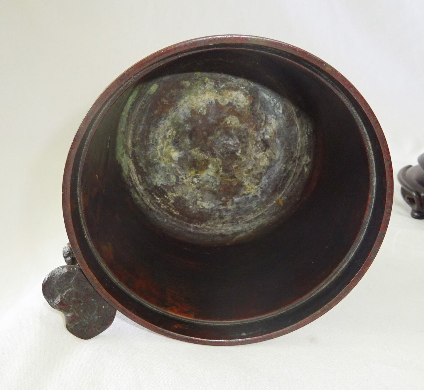 18/19C Chinese Bronze Scholar Motif Brush Pot w. Lingzhi Handle & Stand (808)