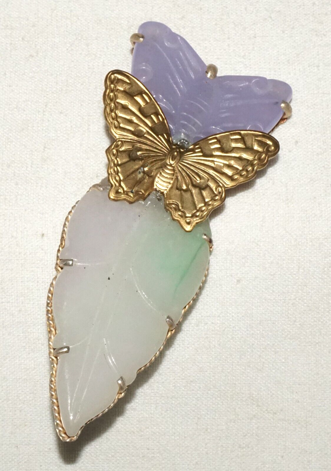 Vintage Chinese Fashion Lavender Jade Butterfly & Leaf Brooch Pendant (LeP)